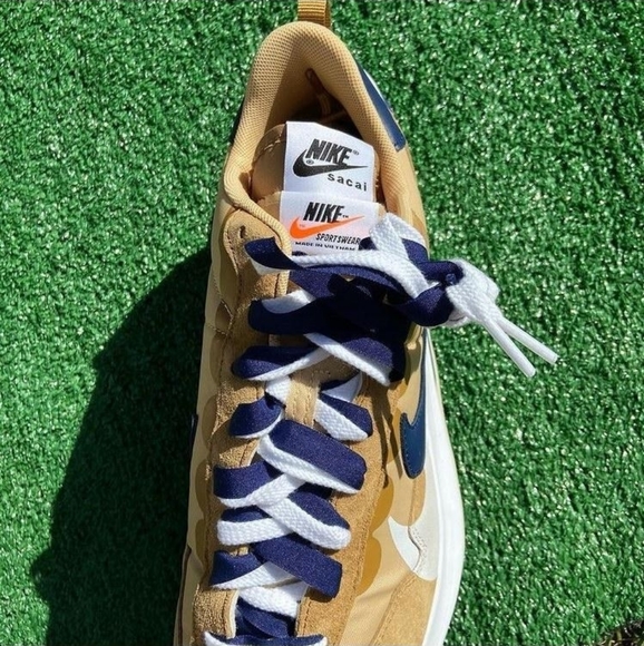 Nike x Sacai Vaporwaffle "Sesame Blue" - Picture 5 of 8